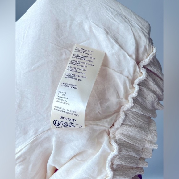 NWT Free People Tovah crop top with puff sleeves size large ivory/cream - Picture 8 of 9